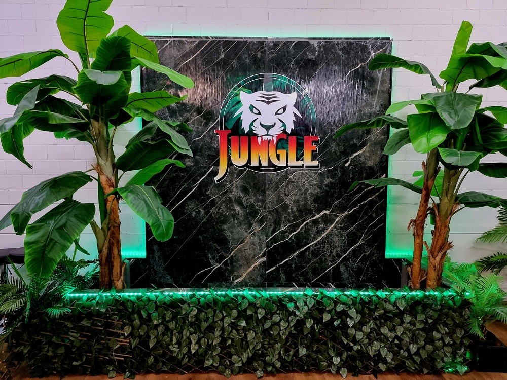 Salsa People - Jungle Logo